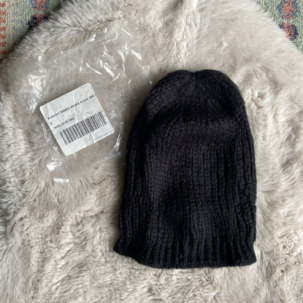 Urban Outfitters slouchy ribbed black beanie knit wool mohair blend hipster OSFM